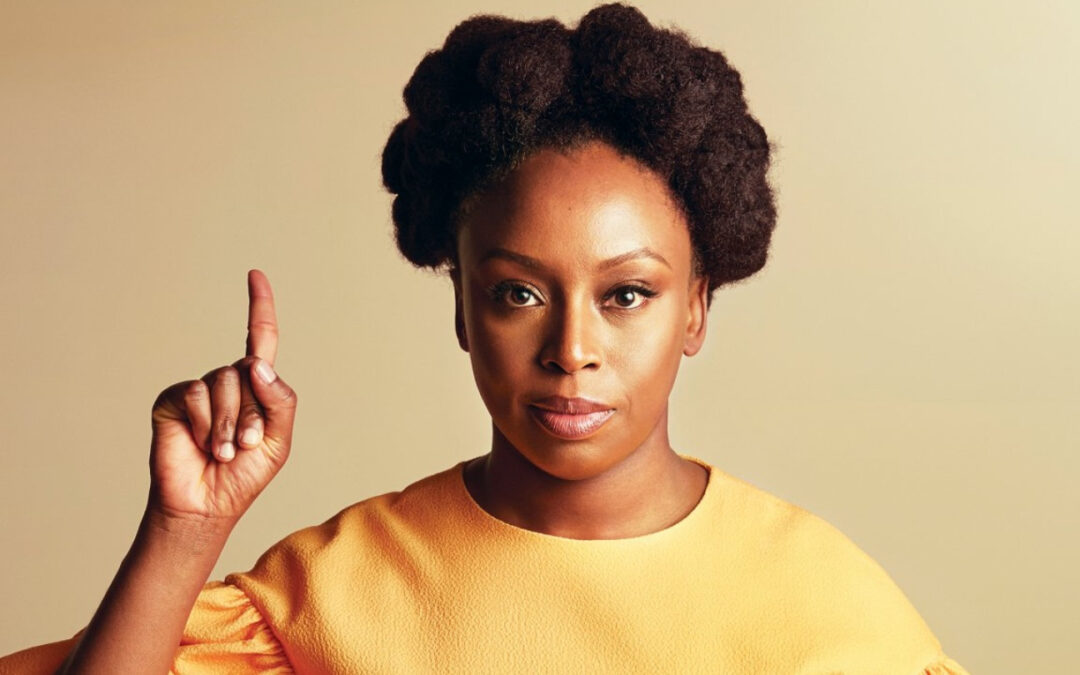 “Chimamanda indaga en lo complejo de las relaciones y las identidades”